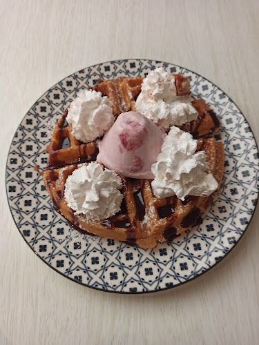 Big Fish Small Fish Cafe(Suntec City) - Singapore