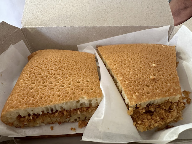 Mian Mian Bu Duan Peanut Pancake 绵绵不断 - Hospitality and gastronomy