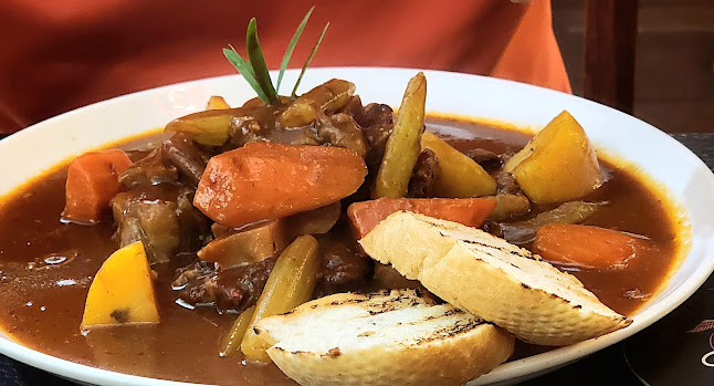 Opinii despre British Hainan Heritage Restaurant în Singapore - Hospitality and gastronomy