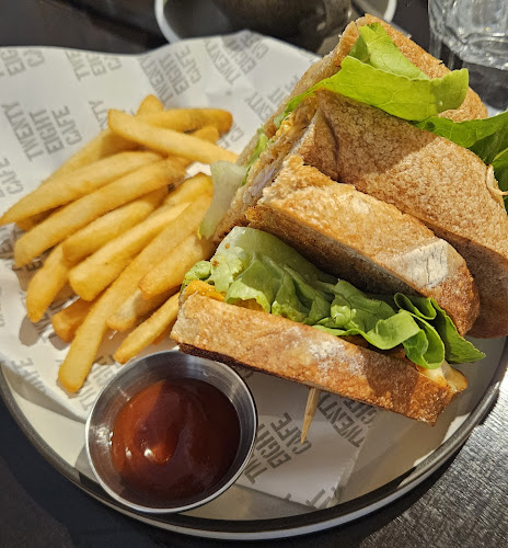 Comentarii opinii despre Twenty Eight Cafe