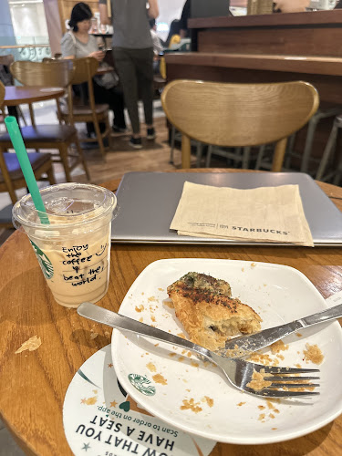 2 Orchard Turn, #B3 - 59, Singapore 238801