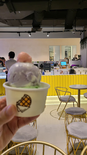 181 Orchard Rd, #02-12 Orchard Central Singapore 238896