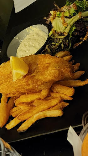 Comentarii opinii despre The Jolly Roger