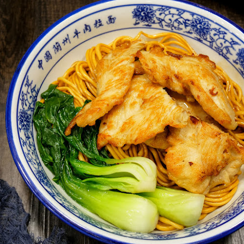 Tongue Tip Lanzhou Beef Noodles 舌尖尖 (Century Square) - Hospitality and gastronomy