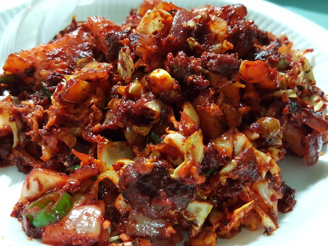 Toa Payoh Lorong 8 Market & Hawker Centre - Hospitality and gastronomy