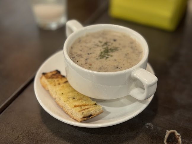 British Hainan - Kallang Way