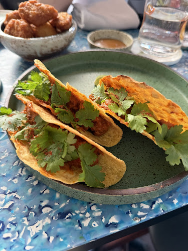 Analogue - Hospitality and gastronomy