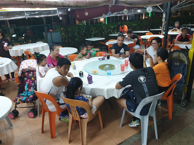 Xin Lai Lai Seafood Restaurant - Hospitality and gastronomy