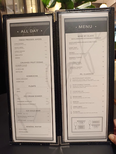 Opinii despre PS.Cafe Paragon în Singapore - Hospitality and gastronomy