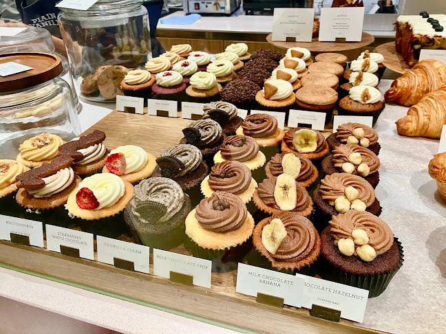 Plain Vanilla ION Orchard - Hospitality and gastronomy