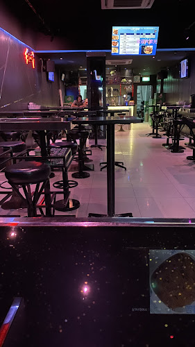 215 Geylang Rd, Singapore 389275