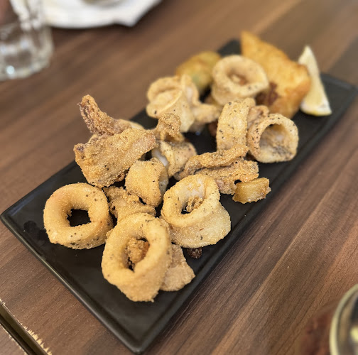 66 Bussorah St, Singapore 199479