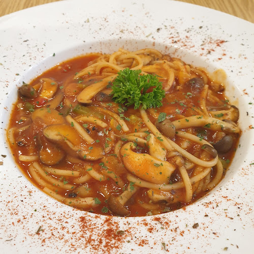 So Green - Singapore