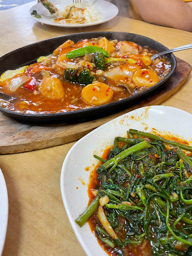 Opinii despre Wee's Family Coffee Shop (黄家咖啡店) în Singapore - Hospitality and gastronomy