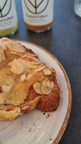 Kōhī Roastery & Coffee Bar UIC