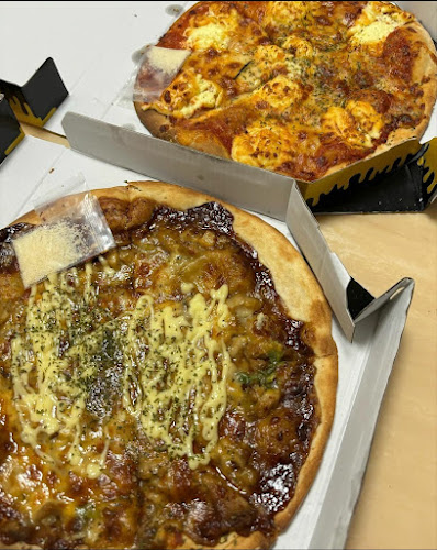 Overly Cheezy - Singapore