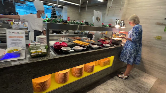 Makan@Jen - Singapore