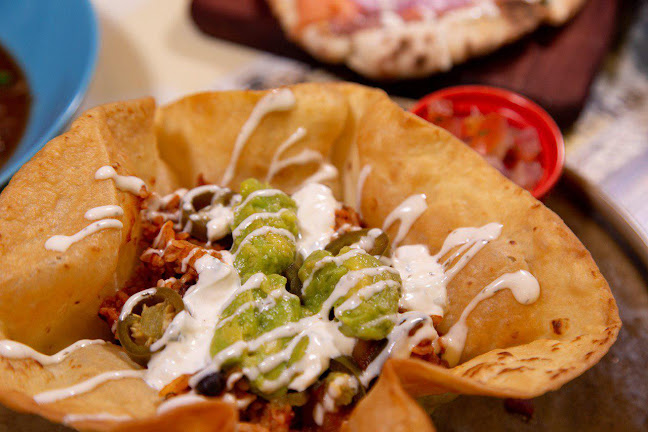 Opinii despre Bones 'n Barrels Alexandra în Singapore - Hospitality and gastronomy