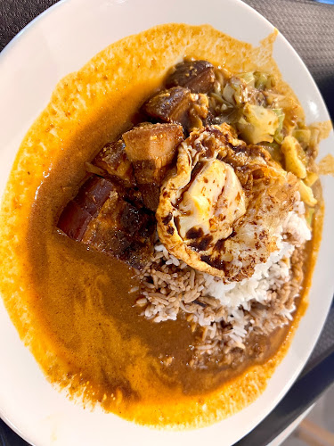 The Living Room Eating House - Hospitality and gastronomy