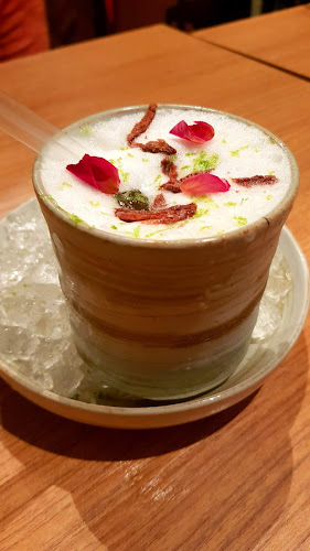 55-57A Haji Ln, Singapore 189248