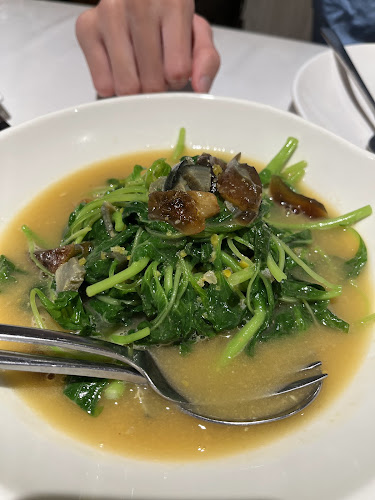 301 Upper Thomson Rd, #01-122/123, Singapore 574408