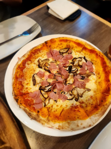 Comentarii opinii despre Spizza Bukit Timah
