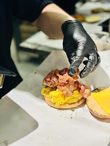 Keen's Bagelry - Hospitality and gastronomy