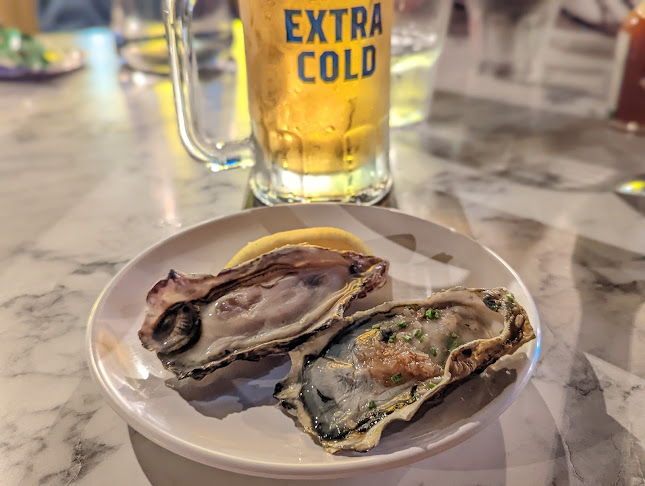 Opinii despre Tipsy Penguin în Singapore - Hospitality and gastronomy