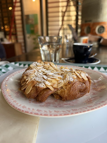 Comentarii opinii despre Tiong Bahru Bakery - Safari