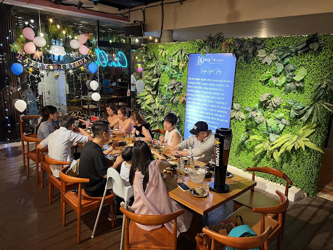 60 Pasir Ris Dr 3, Unit #01-03 Aranda Country Club, Singapore 519497