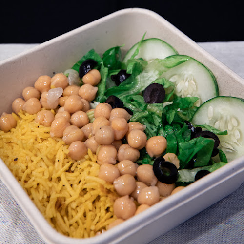 gomgom (Sandwiches & Bowls) - Hospitality and gastronomy