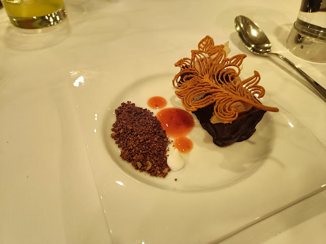 Comentarii opinii despre Amber West