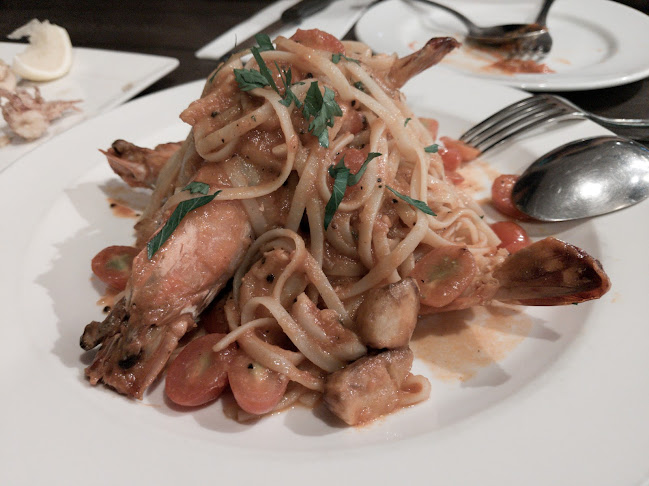 Opinii despre Bella Pizza în Singapore - Hospitality and gastronomy