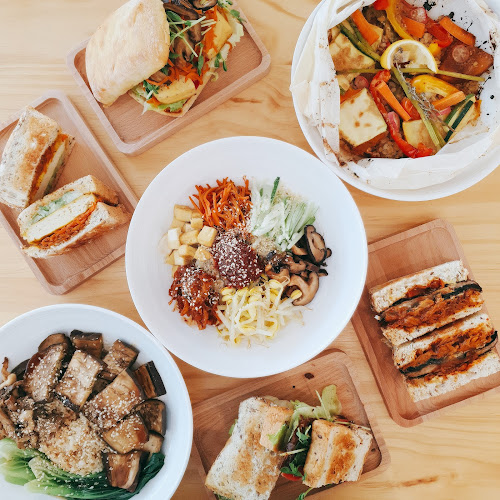 Opinii despre Lilac Oak | Vegan Café & Bakes în Singapore - Hospitality and gastronomy