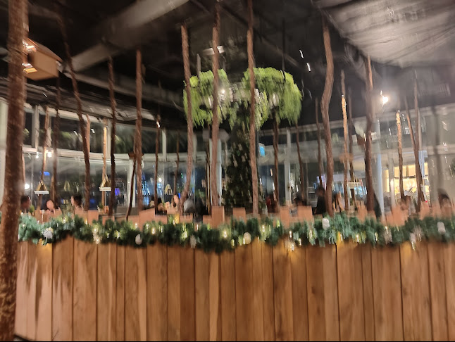 SERVUS German Burger Grill | VIVOCITY - Hospitality and gastronomy