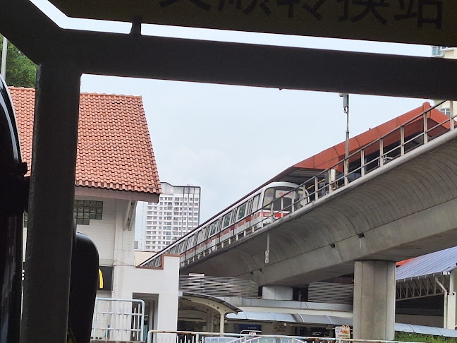 Comentarii opinii despre McDonald's Bukit Batok