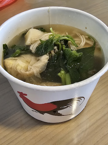 Lin Jia Yong Tau Foo (邻家酿豆腐） - Singapore