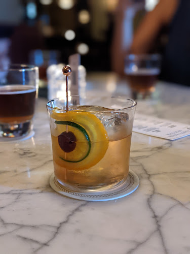 Comentarii opinii despre Gibson Bar