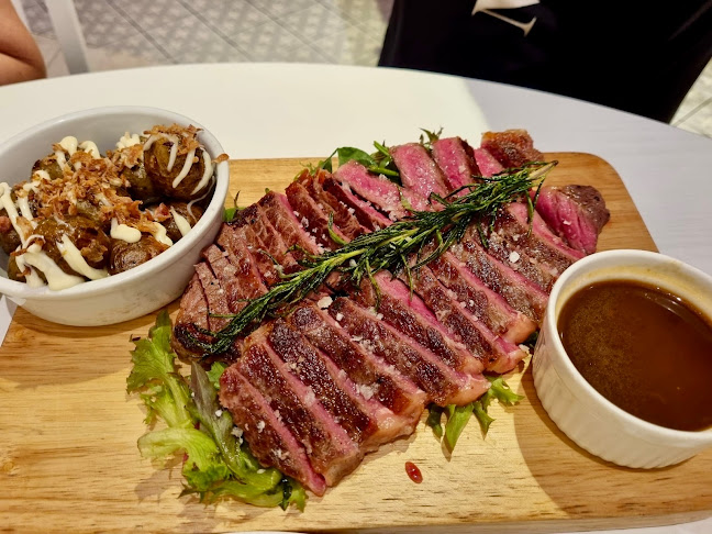 Opinii despre café Q classified în Singapore - Hospitality and gastronomy