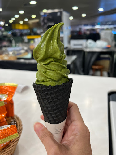 Comentarii opinii despre Matchaya - Changi Airport Terminal 3