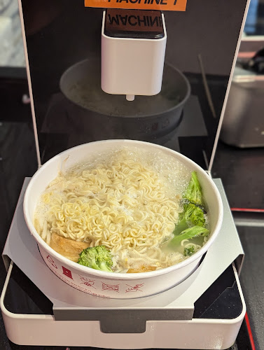 60 Tessensohn Rd, #01-00, Singapore 217664