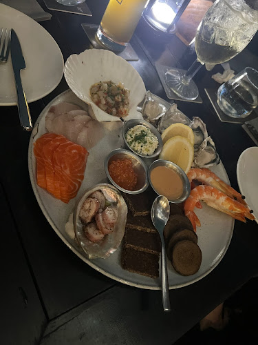 8 Marina Blvd, #33 - 01 Tower 1, Singapore 018981