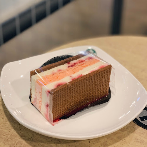 Comentarii opinii despre Starbucks Orchard Cineleisure