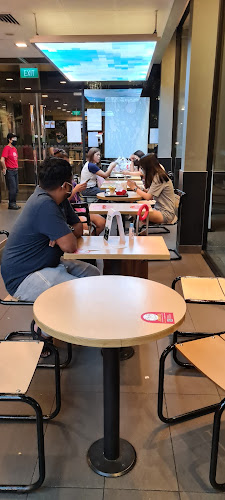 Opinii despre McDonald's Eastpoint Mall în Singapore - Hospitality and gastronomy