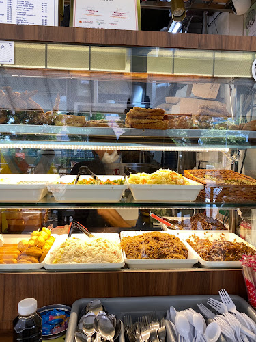 51 Old Airport Rd, #01-96/97 Food Centre, Singapore 390051