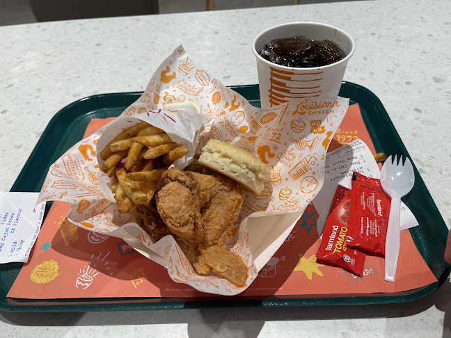Opinii despre Popeyes Changi Airport T1 în Singapore - Hospitality and gastronomy