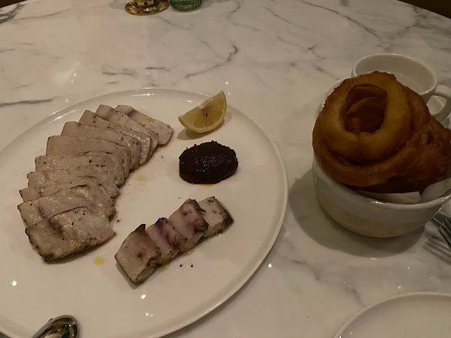 FYSH at EDITION - Hospitality and gastronomy