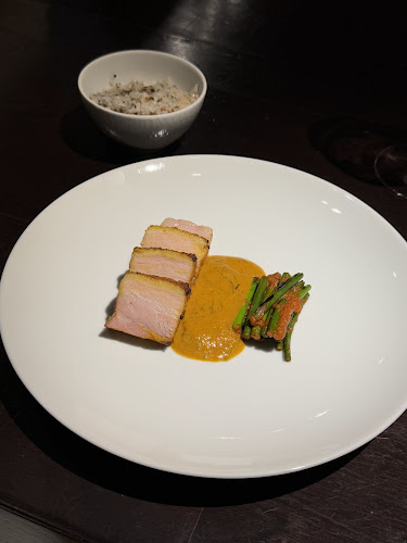 Opinii despre Ruma în Singapore - Hospitality and gastronomy