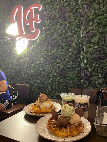 Comentarii opinii despre Lola Faye Cafe