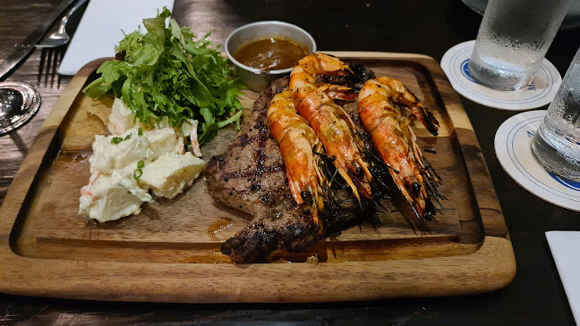 Perle Noire Oyster & Grill Bar (Holland Village) - Singapore
